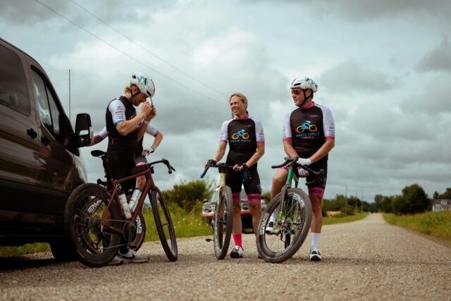 With 4 of the team together at @unboundgravel we decided it was a good opportunity to grab some team photos. These are a few of the shots we got from today. 
#gravel #gravelrace #unboundgravel #truegritracing