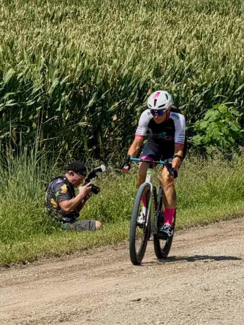 Gravel family - help us out please. We need a photographer for some sponsor obligations at @bigsugarclassic 

Please let us know if you know someone that is up for it.

#gravel #gravelrace #truegritracing #livwatches 

@livwatches